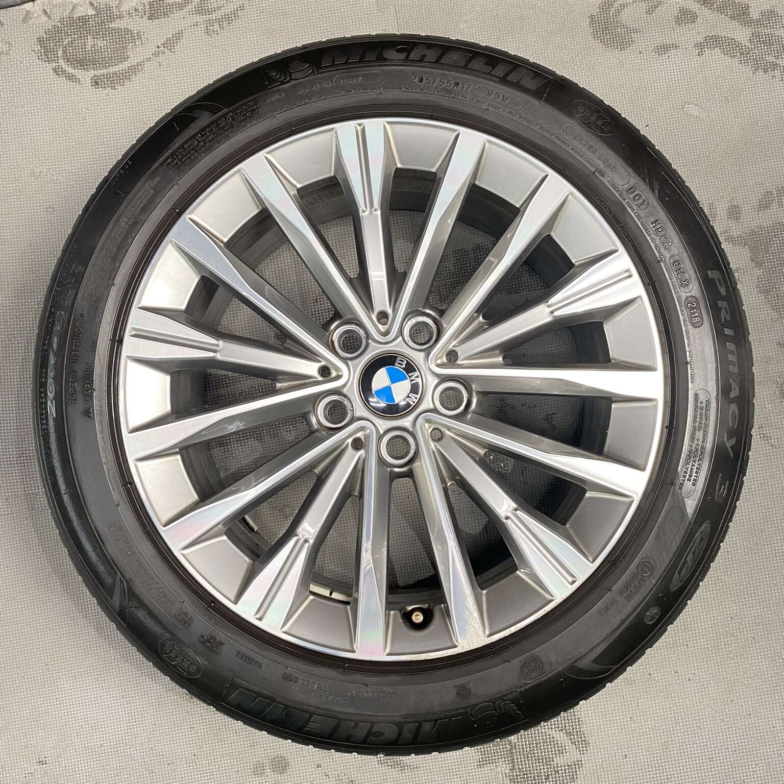 BMW218iホイール