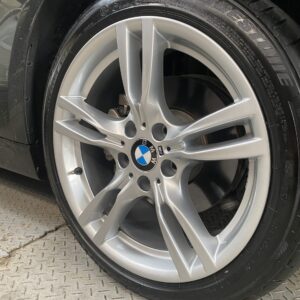 BMW 320i Mスポーツ純正ホイール